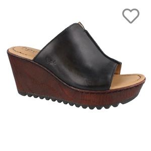 B.O.C. Born Teah wedge high heel wedge sandal black sz 8